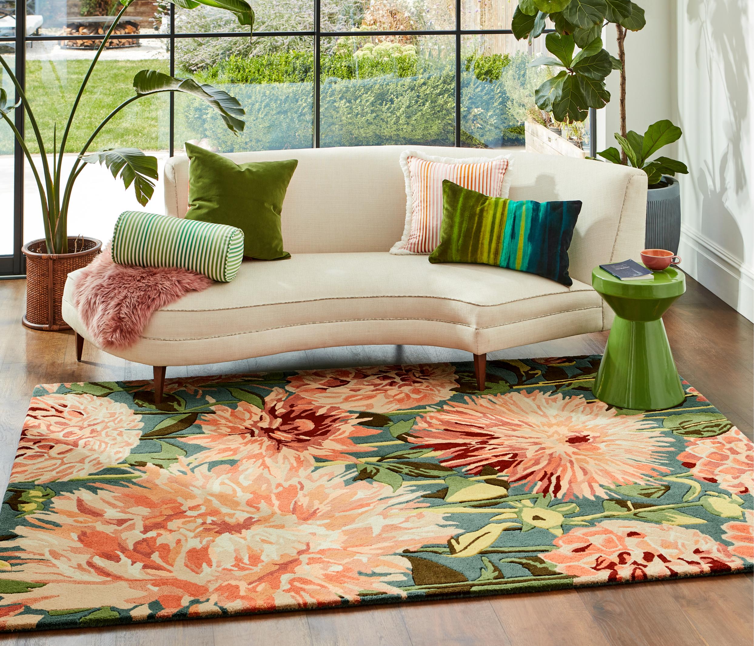Dahlia coral-wilderness (142408) Rug