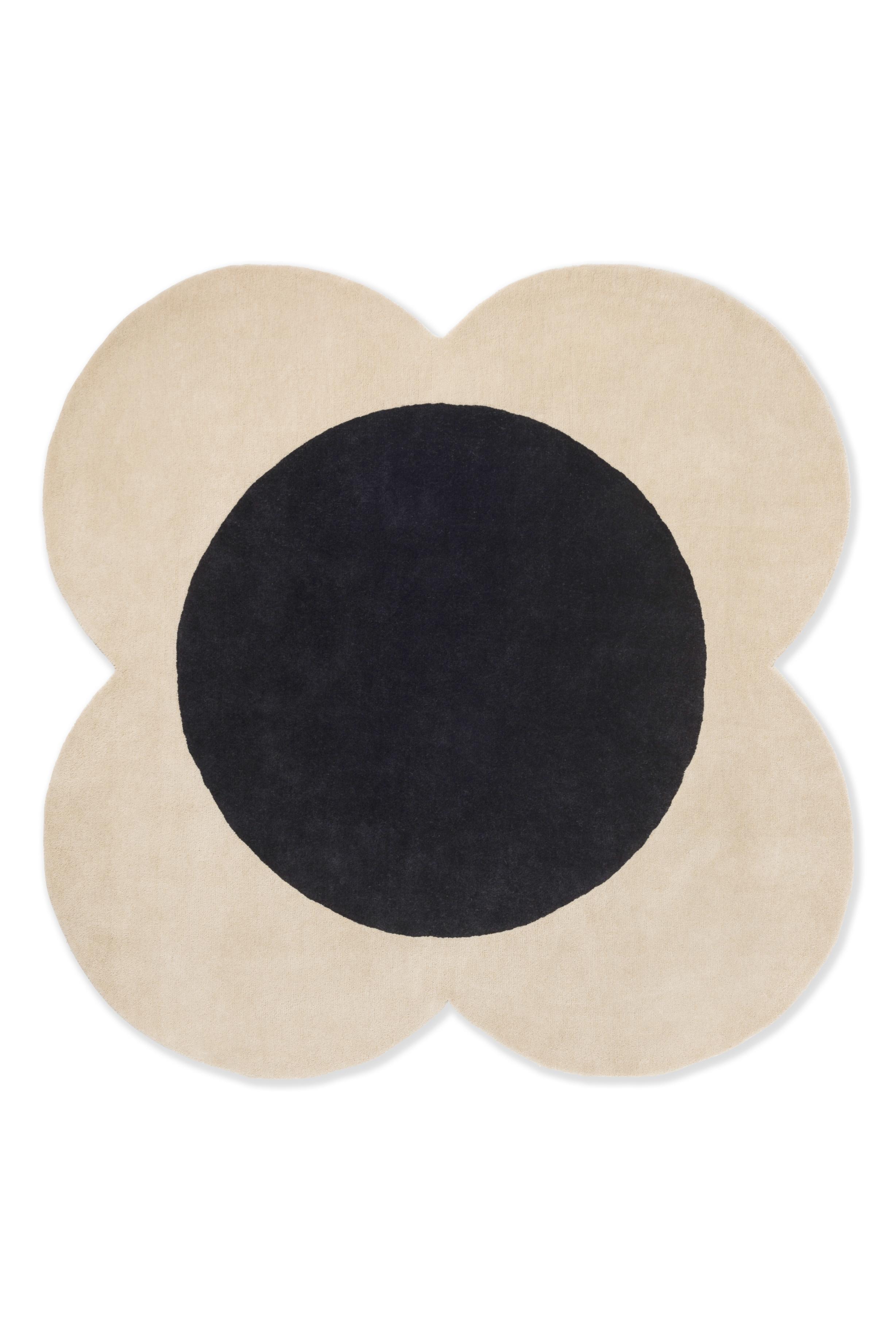 Flower Spot Ecru-Black (158409) Rug