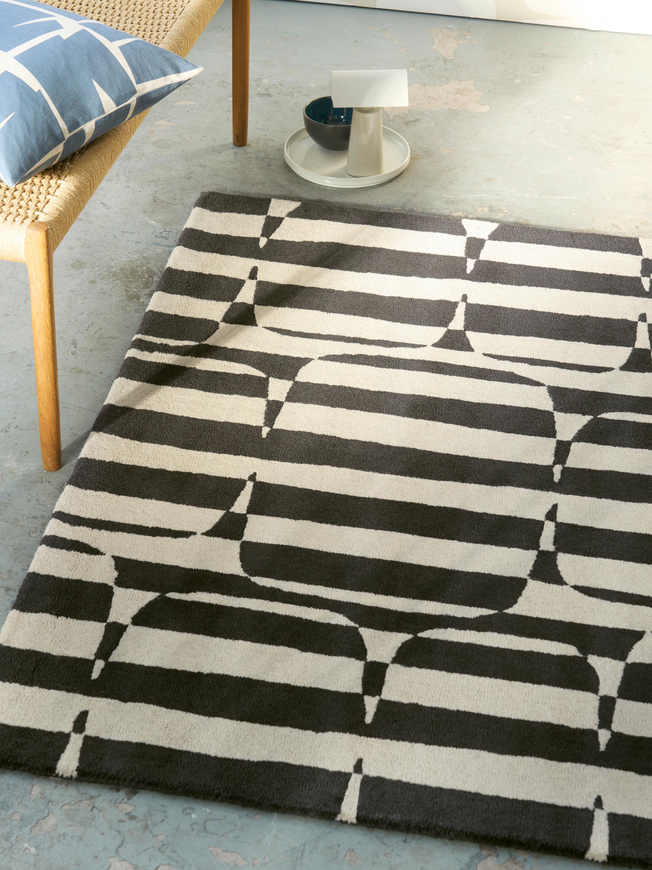 Lohko Stripe Charcoal (123105) Rug