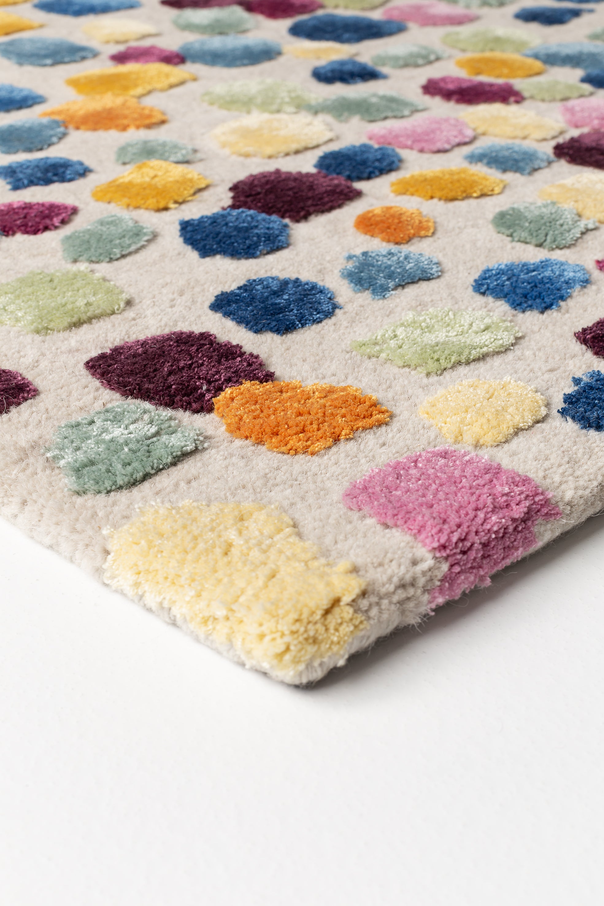 Ligne Pure Dotted 246.001.990 Rug