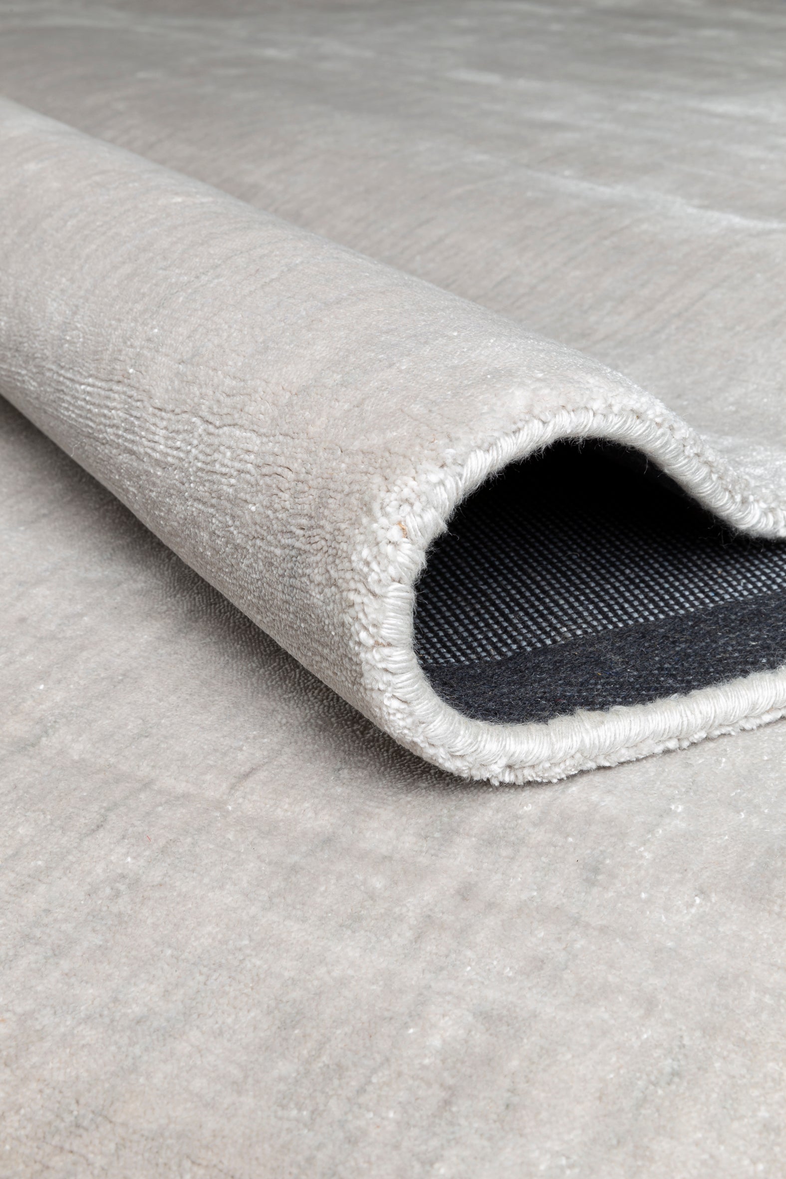 Ligne Pure Glow 253.001.900 Rug
