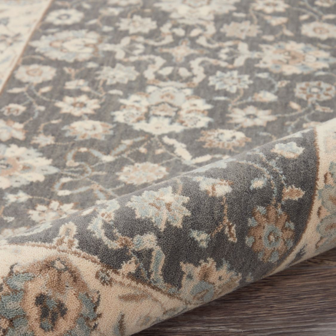 Living Treasures LI16-Grey Ivory Rug
