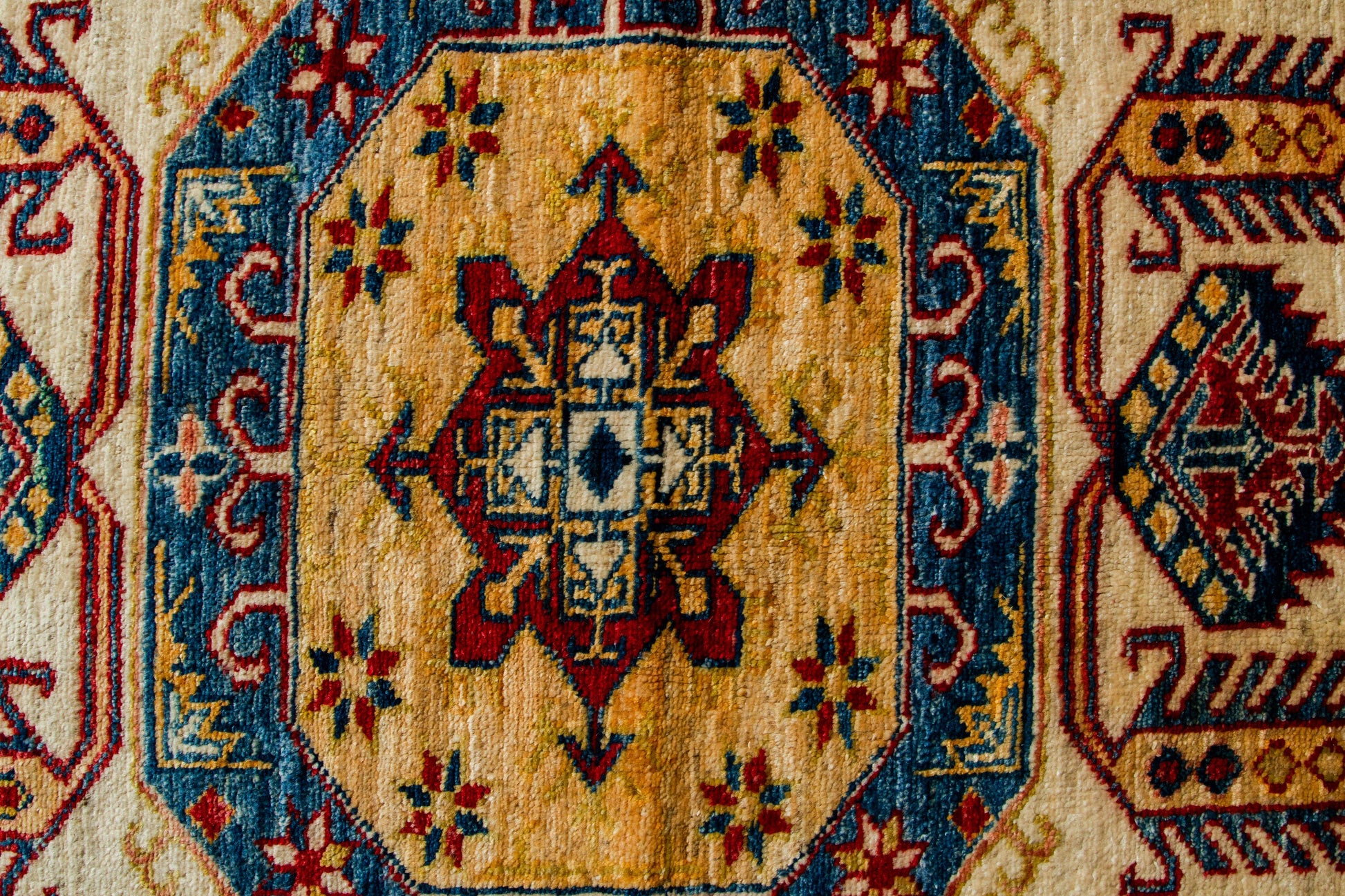 Kazak Supreme 238167 - The Rug Loft rugs ireland